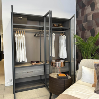 Poliform - Kleiderschrank Senzafine Melamin Eiche Gener mit 4 Drehtüren - 12