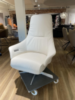 Paul Lindberg - Relaxsessel Luci - PL Leder Runner 9110 Weiß Gestell Edelstahl - 2