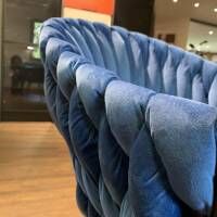 einzelstuehle-kare-design-armlehnstuhl-knot-stoff-blau-gestell-holz-braun-294-03-22471