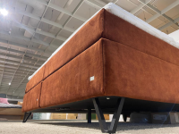 RUF Betten - Boxspringbett Cushido ALX R Stoff 07909 Rot Braun Fuß Mattschwarz Inklusive Kissen - 8