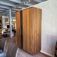 Riva1920 - Schrank Cambusa Wine Nussbaum Massiv Geölt Akzent Eisen Irondust Lackiert Mit LED Beleuchtung - 11