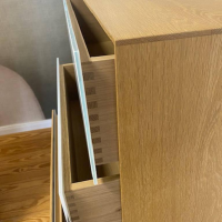 kommoden-sideboards-scholtissek-kommode-farn-eiche-puro-geoelt-front-glas-weiss-472-42-50483