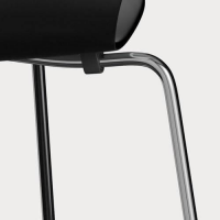 einzelstuehle-fritz-hansen-stuhl-serie-7-gefaerbte-esche-schwarz-190-gestell-verchromt-stapelbar-352