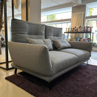 2-sitzer-sofas-ip-design-funktionssofa-clou-bezug-stoff-8-mara-grau-kufe-metall-matt-schwarz-sitz-2
