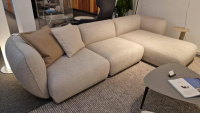 Freifrau - Ecksofa Mia Stoff Sahco Safire 4 0007 Creme Grau ohne Kissen - 6