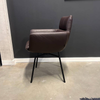 KFF - Stuhl Faye Leder Milano Dunkel Braun 4 Fuß Rundrohr Kreuzgestell Schwarz Drehbar - 6