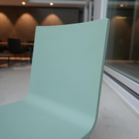 einzelstuehle-vitra-stuhl-03-sitzschalenfarbe-mint-untergestell-pulverbeschichtet-silber-glatt-466-4