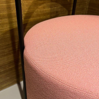 Schönbuch - Garderobe Tilda Stoff Vidar 755 Rose Rosa Gestell Stahl Schwarz Pulverbeschichtet Mit Ablage - 6