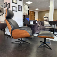 IP Design - Sessel Trinity Leder Space Black Schwarz Schale Nussbaum Geölt Sternfuß Metall Matt Schwarz Inklusive Hocker - 7