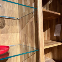 Natura - Vitrine Farmingdale Oberfläche Natur Eiche Geölt GriffeMetall Schwarz - 2