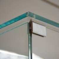 vitrinen-highboards-dreieck-vitrine-gastell-glas-optiwhite-315-42-46884-20