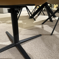 Venjakob - Essgruppe Ancona Und Bari Platte Dekton Laurent Schwarz Sitz Stoff WE A Genua Curry Und Leder Gavin Kurkuma Gelb Gestell Anthrazit - 6