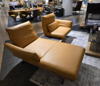 Koinor - Ecksofa Ceda Leder B Bonito Sole Gelb Metallkufe Schwarz Matt Pulverbeschichtet Inklusive Zwischentisch Und Nierenkissen - 5