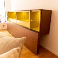 kommoden-sideboards-porro-gallery-low-cupboard-aussen-holzfarbe-w20-mongoi-innen-giallo-mustard-19