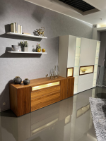 Hülsta - Wohnwand Neo Kernnussbaum Und Lack Reinweiss Mit Hinterlackiertem Glas Inklusive Beleuchtung - 7