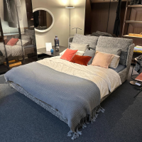 Meridiani - Bett Kira Stoff Cardiff 02 Grau Füße Holz Schwarz Gebeizt ohne Lattenroste ohne Matratzen - 3