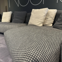 B&B Italia - Ecksofa Dambo Stoff Lissy 251 Gris Grau Füße Aluminium Glanz Inklusive Kissen - 6