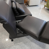 3-sitzer-sofas-bruehl-sofa-moule-medium-bezug-leder-jumbo-566-schwarz-fussgestell-schwarz-metall