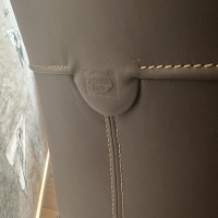 Poltrona Frau - Sessel Archibald A Highback Leder Pelle Soul Ray Grau Füße Nickel Brüniert Schwarz Glänzend - 5