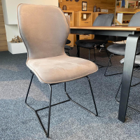 Gwinner - Essgruppe ET524 Kaia Tisch Nussbaum Natur mit 6 Stühle - 6