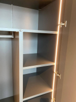 Kettnaker - Kleiderschrank Soma Lack Graphit Grau Matt Frontblende Grauspiegel Matt Inklusive Beleuchtung - 4