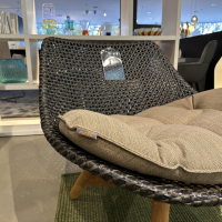 DEDON - Outdoor Club Chair Mbrace Teak Dedon Geflecht Arabica Grau Braun Gestell Teakholz Mit Sitzkissen - 5