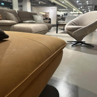 Koinor - Sofa Mooove Leder A-India Sun Braun Plateau Wildeiche Furniert - 3