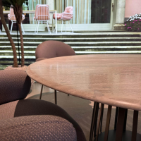 Freifrau - Outdoor Essgruppe BC07 Platte Travertin Triato Kiesel Grau Gestell Bronze Schwarz Nana Stoff Loopi Coconut Taupe Grau Braun - 11