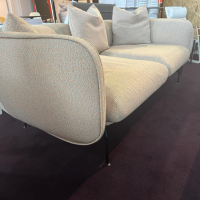 Prostoria - Sofa Echo Bezug Stoff Mica Melba Beige Gestell Metall Schwarz Pulverbeschichtet - 6