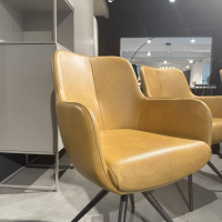 Contur - 4er Set Armlehnstuhl Mis Leder Bolf Kurkuma Gelb Gestell Metall Anthrazit Mit Kunststoffgleitern - 6