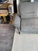 Gruber - Ecksofa Genua Stoff Catania 7 Mode Grau Füße Massivholz Gebeizt Mit Klappbarer Armlehne Und Sitztiefenverstellung - 4