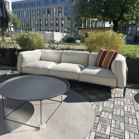 B&B Italia - Outdoor Sofa Borea Stoff Larice Bast 102 Lusso Beige Gestell Aluminiumblech Metall Anthrazit Lackiert Mit Abdeckung - 7