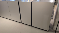 Kettnaker - Sideboard Alea Fugenplatten Vertikal Oberfläche Aluminium Natur Korpus Lack Schwarz Matt - 2