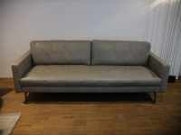 2-sitzer-sofas-tommy-m-sofa-buster-1348l-bezug-leder-rhino-grau-fuesse-nickel-schwarz-inklusive-6