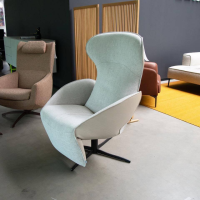Jori - Relaxsessel Daydreamer Innen Stoff Galetti 003 Grau Außen Leder Lipano Ovo Grau 4 Sternfuß Schwarz - 4