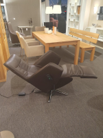 Sitting Vision - TV-Sessel TW092 Small Leder Semira Chocolate Braun Sternfuß Aluminium Poliert Elektrisch Verstellbar - 2