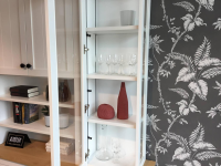 Schöner Wohnen-Kollektion - Buffetschrank Village 6415H Lack Weiß Akzent Asteiche Griffe Schwarz - 11