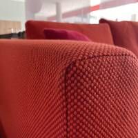 3-sitzer-sofas-b-b-italia-sofa-modell-charles-20ch228-stoff-fabric-degrade-orange-rot-fuesse-alu-4