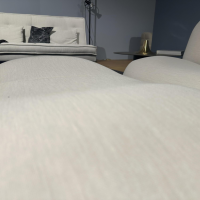Ligne Roset - Sofa Pukka Stoff Arte 3337 Shell Beige Inklusive Hocker - 2