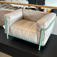 Cassina - Sessel LC3 Stoff Lipari Cenere Beige Gestell Metall Grün Matt Lackiert - 7
