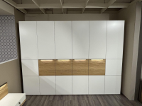 Thielemeyer - Schlafzimmer Milo Lack Weiß Wildeiche Massiv Gebürstet Mit LED Beleuchtung - 4