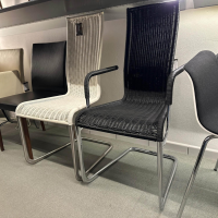 Tecta - Hochlehn Kragstuhl D26 Kunststoffgeflecht Schwarz Gestell Stahlrohr Verchromt - 2