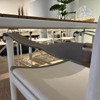 B&B Italia - Outdoor Essgruppe Mirto Teakholz Gebürstet Stoff Sige Weiß Natur Gestell Weiß Lackiert - 5