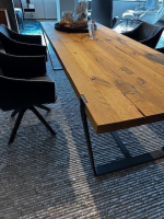 Janua - Esstisch Clamp BB11 Platte Eiche Altholz Geölt Gestell Stahl Tiefschwarz Pulverbeschichtet - 3