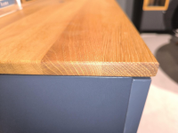 Niehoff - Sideboard Lugano Front Und Korpus 096 Lack Quarzgrau Grau Oberboden Eiche Massiv Gestell Eisen Schwarz Mit Beleuchtung - 3