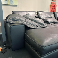 Tommy M - Ecksofa Al Jazar Leder Cuba Black Schwarz mit Kissen - 6