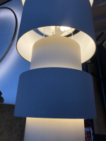 Bielefelder Werkstätten - Stehlampe Soho Gestell Nickel 3x Big Chintz Pebbel Grau Und 3x Small Chinz Sand Creme - 8