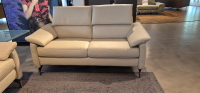 Polsteria - Garnitur Trevi Leder Punch Seidengrau mit Kopfteilverstellung 2 Sofas - 4