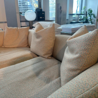 Prostoria - Sofa Echo Bezug Stoff Mica Melba Beige Gestell Metall Schwarz Pulverbeschichtet - 8