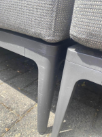 Gloster - Gartengruppe Grid Stoff Cameron Granite Grau Gestell Aluminium Meteor Schwarz Pulverbeschichtet Mit Ablage Und Couchtisch - 5